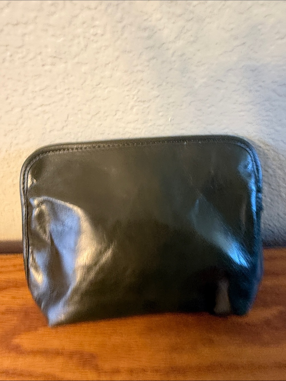 Hobo beauty cosmetic pouch